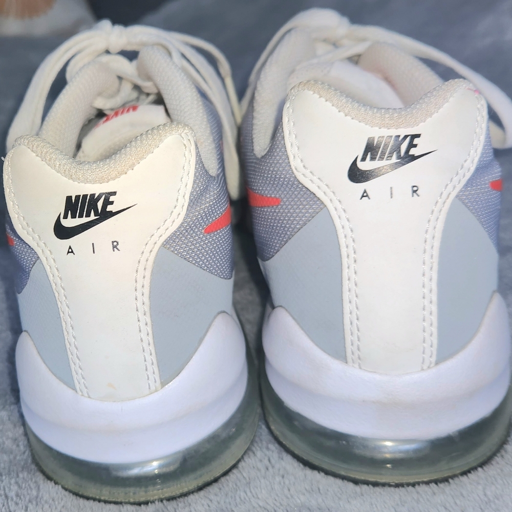 Nike Air Max 6YKids Womens 7/7.5